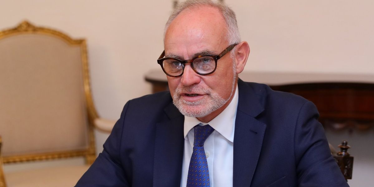 Crispin Blunt: Why This Conservative MP Demanded a New ISIS Strategy